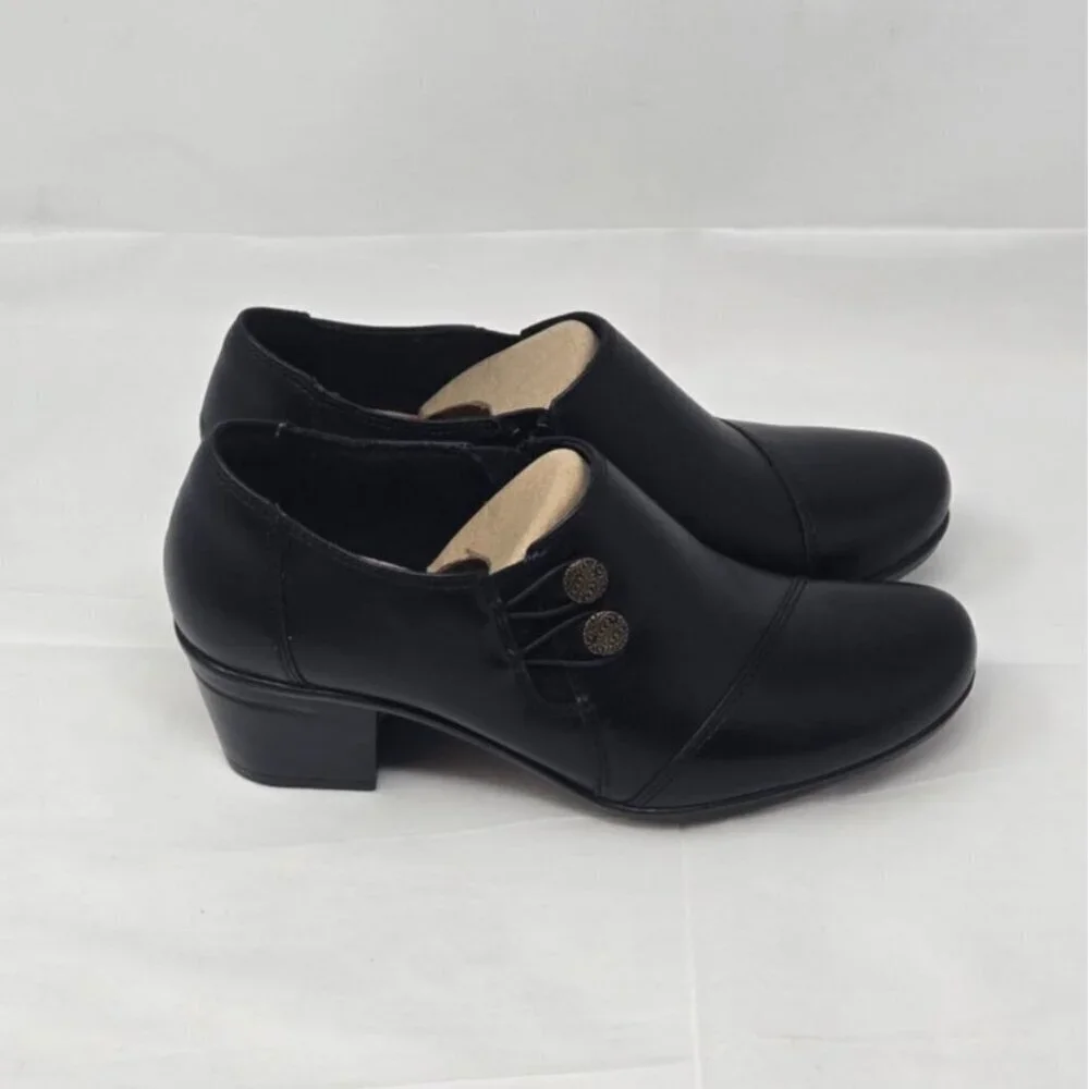 CLARKS Women's Emslie Warren black Leather Shoe Block Heel Side Zip size 8M
